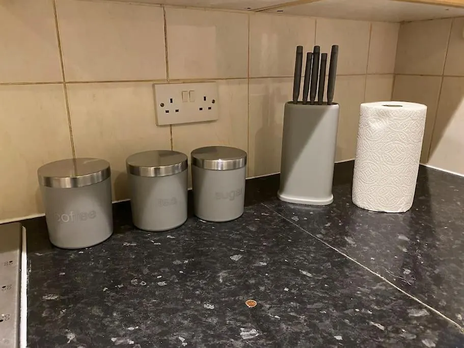 Spacious 2 Bedroom Flat London 0*,  Storbritannien
