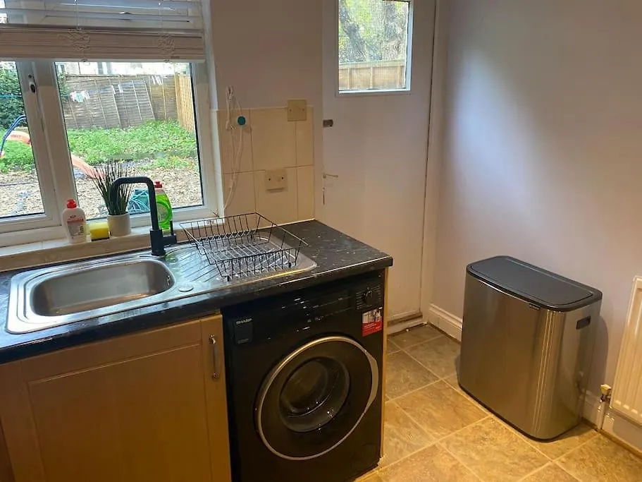 Lejlighed Spacious 2 Bedroom Flat London Storbritannien